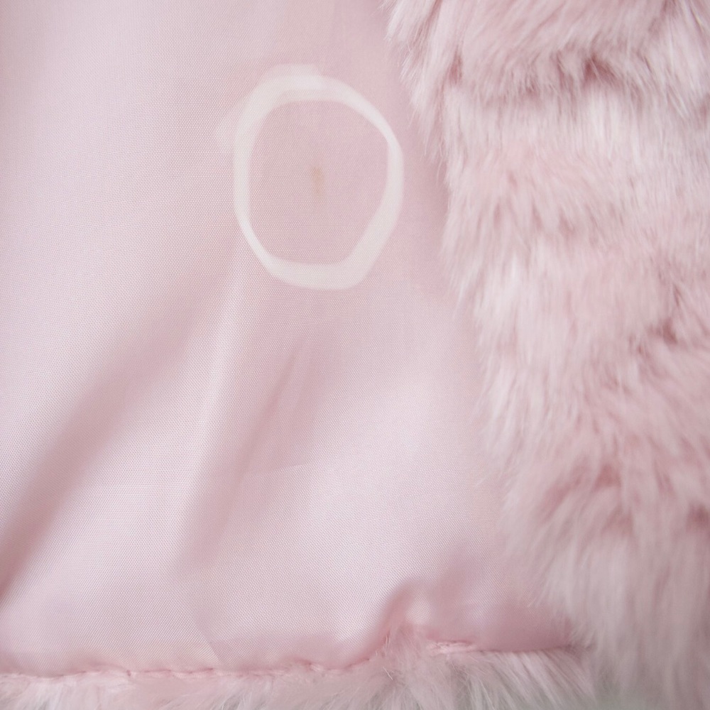 H&M Faux Fur Vest (Soft Pink) 3- 4Y - Picture 6 of 7